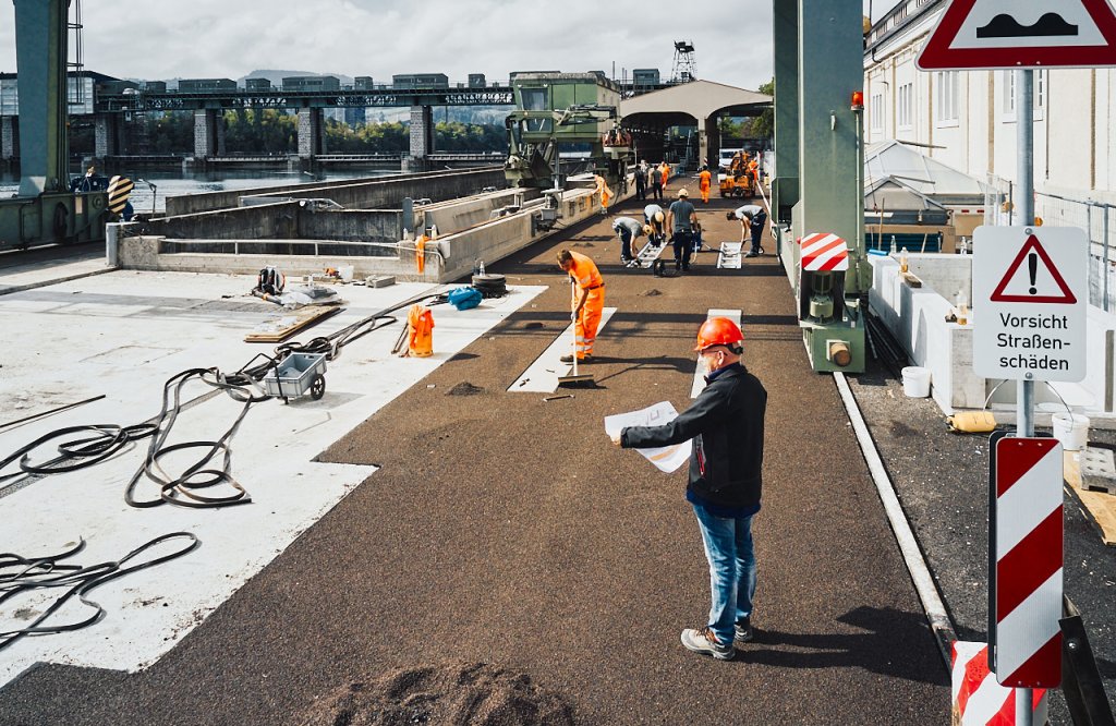 Plankontrolle Strassenbauprojekt Wylen